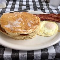 Kitty's Kitchen logo