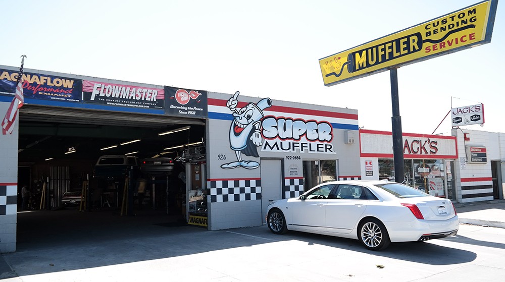 Super Muffler Inc logo